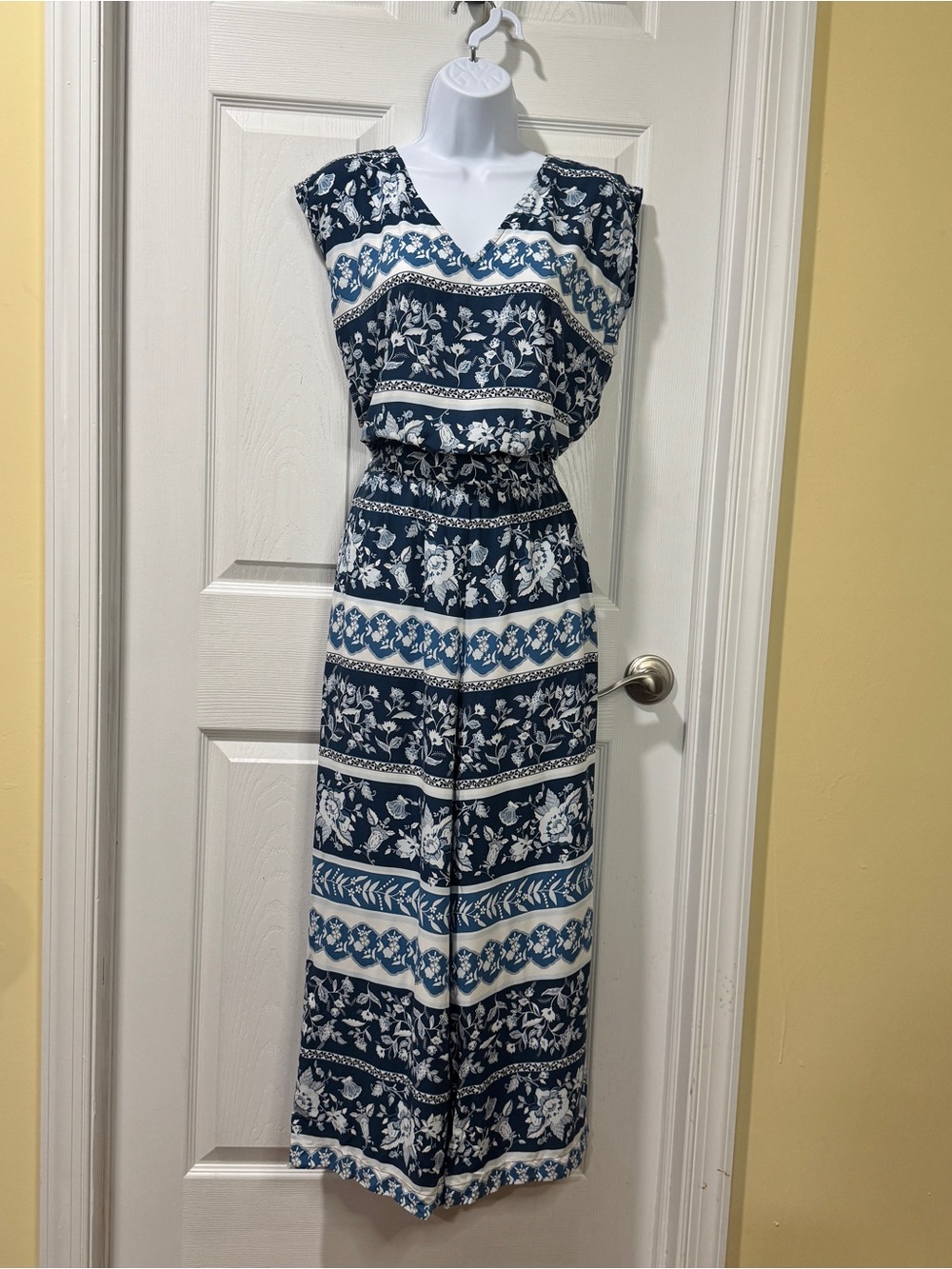 Loft Blue & White Floral Stripe Wide-Leg Cropped Jumpsuit XS